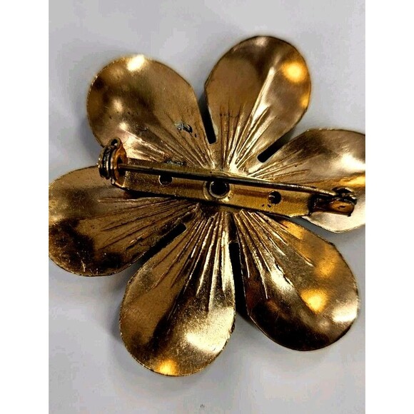 Vintage Gold tone Daisy Brooch With Amber Rhinestone Center Black Accent Pin - Picture 7 of 10